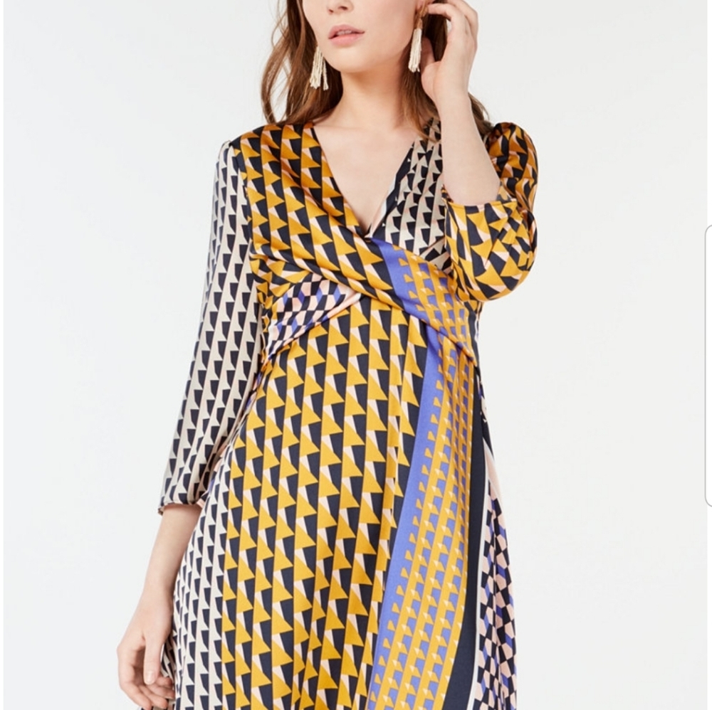 Bar III Geo-Print Twist-Front Dress - Picture 2 of 3